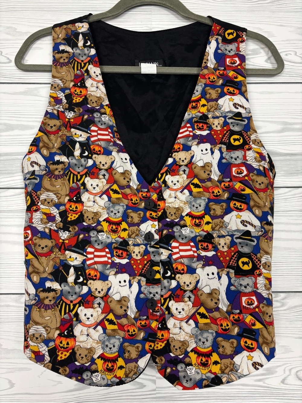 Vintage 111 Main Halloween bears Fall button front vest size medium 90’s